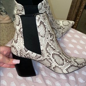 Snake skin boots brand new!!!